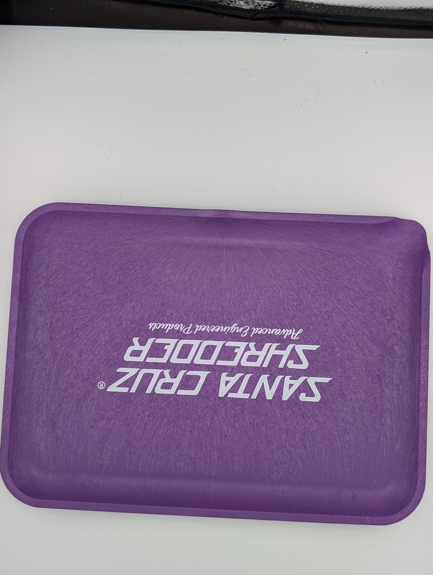 Santa Cruz Shedder Small Hemp Tray - Assorted Colors